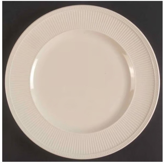 WEDGWOOD Windsor 12" Round Platter - Chop Plate - Picture 2 of 3